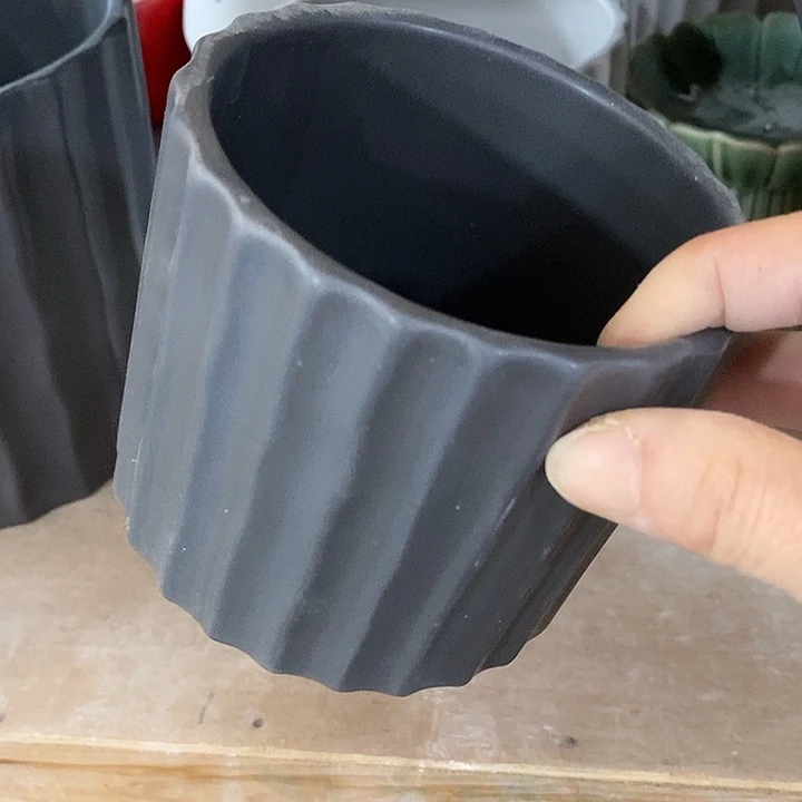 陶盆有孔 瑕疵针孔漏釉介意勿拍外高 9外口10