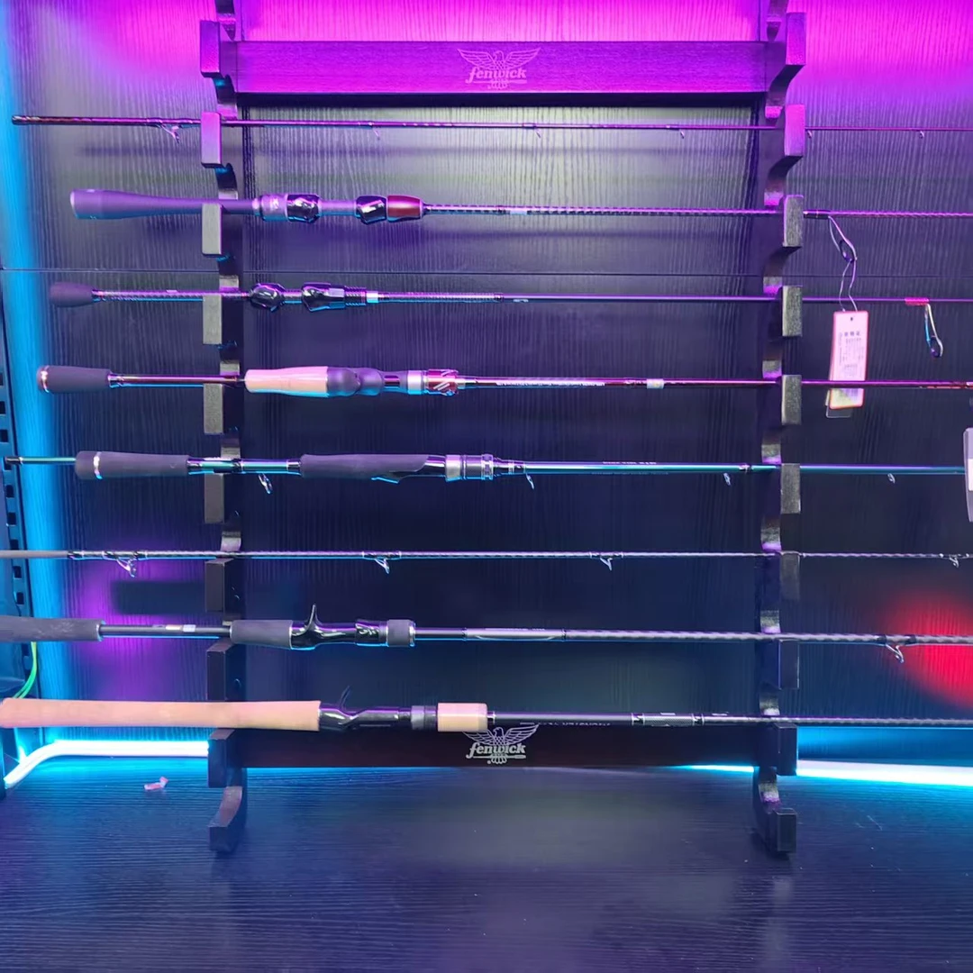 随机路亚杆一只