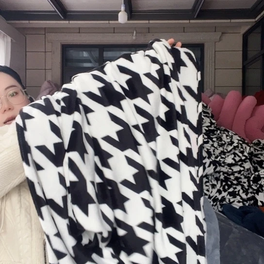 羊驼毛千鸟格床单160×230搭色