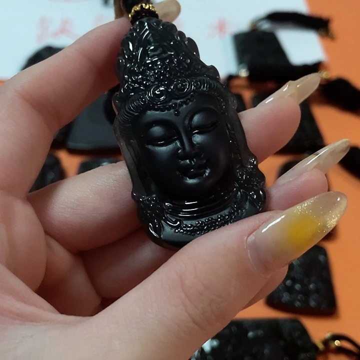 翡翠颈饰未镶嵌冷****租