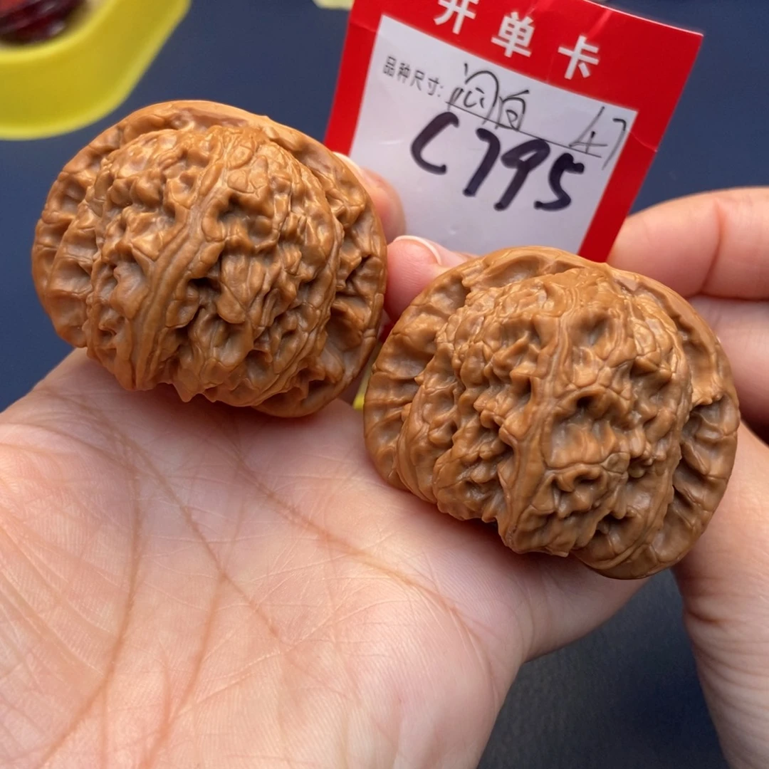 文玩核桃吊坠文玩核桃