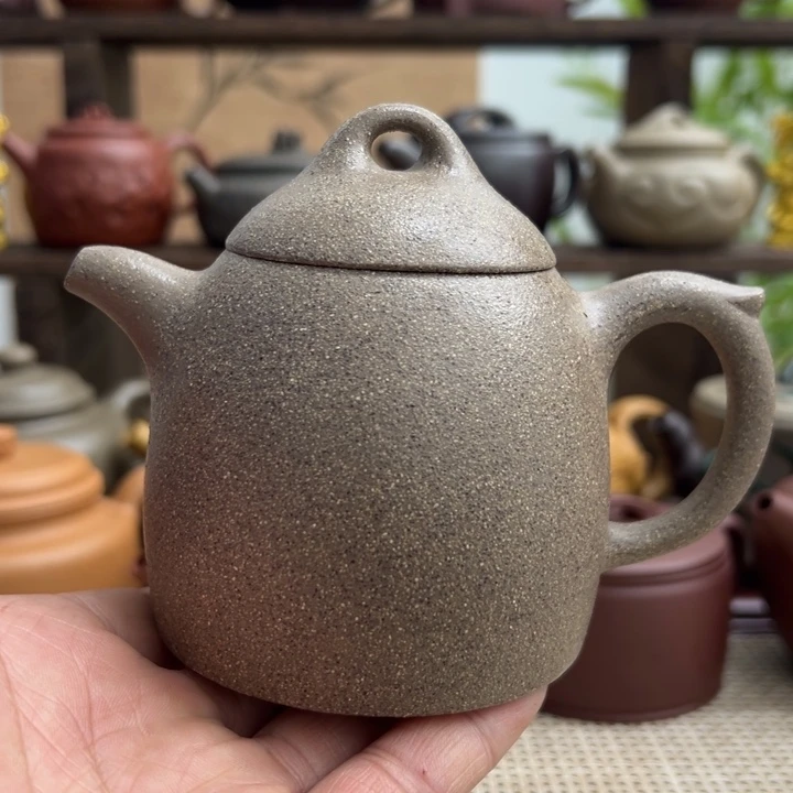 茶壶紫砂宜兴原矿紫砂半手、230CC秦权