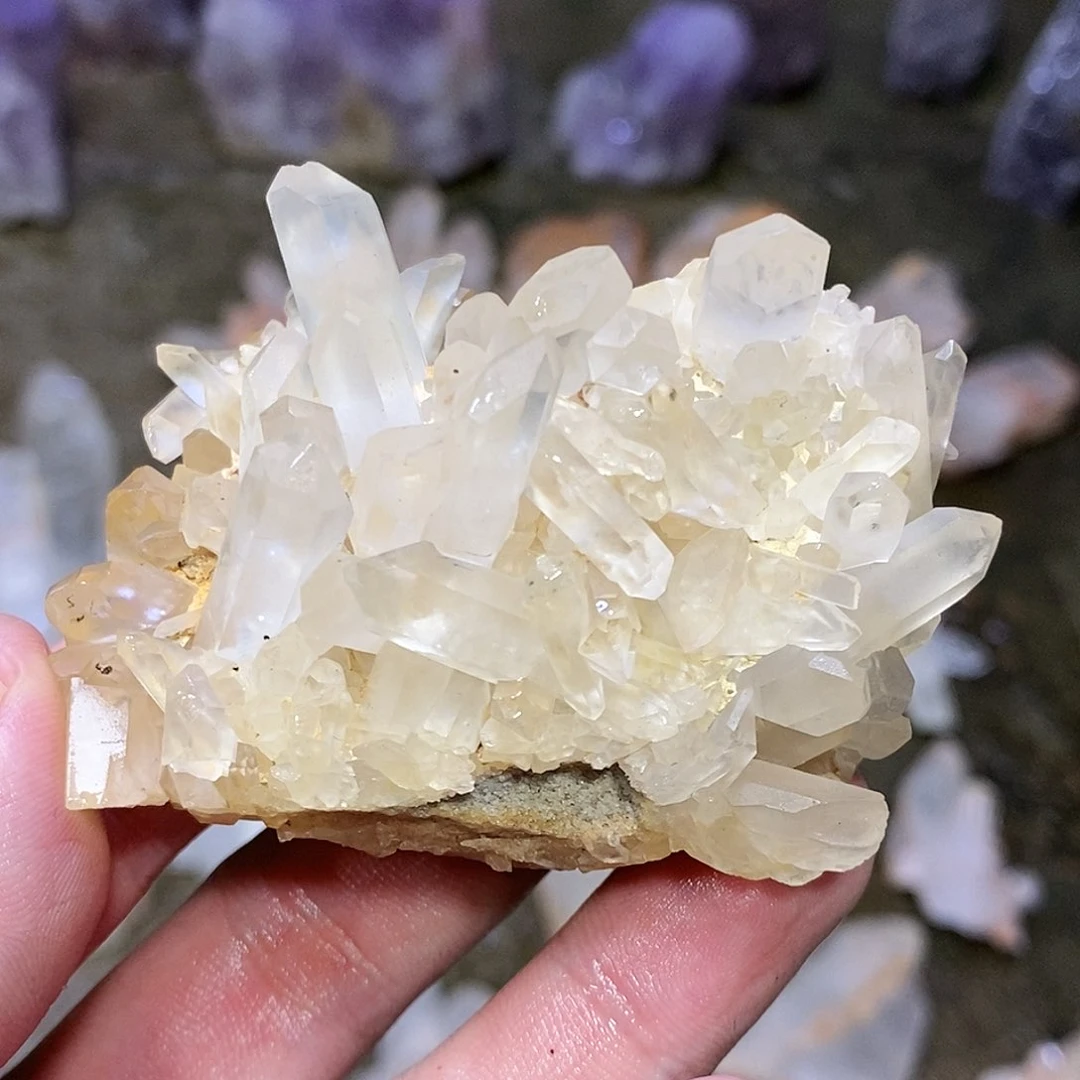 未镶嵌珠宝半成品水晶