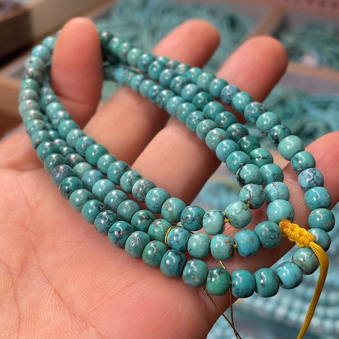 绿松石未镶嵌颈饰