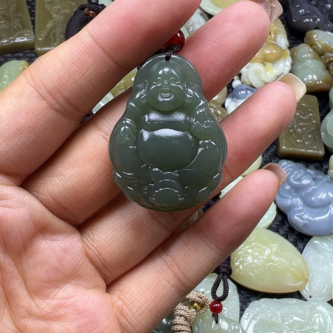和田玉未镶嵌颈饰卡36
