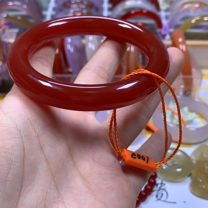妦***手镯玛瑙/玉髓未镶嵌