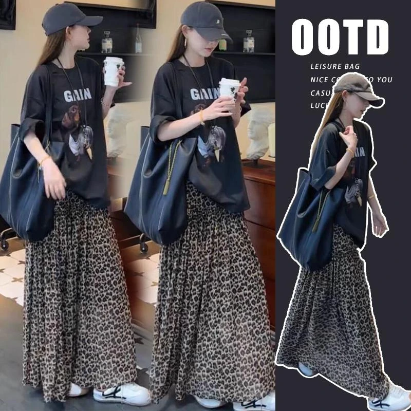时髦孕妇装夏季新款休闲百搭上衣气质女神范轻熟高级感半身裙套装