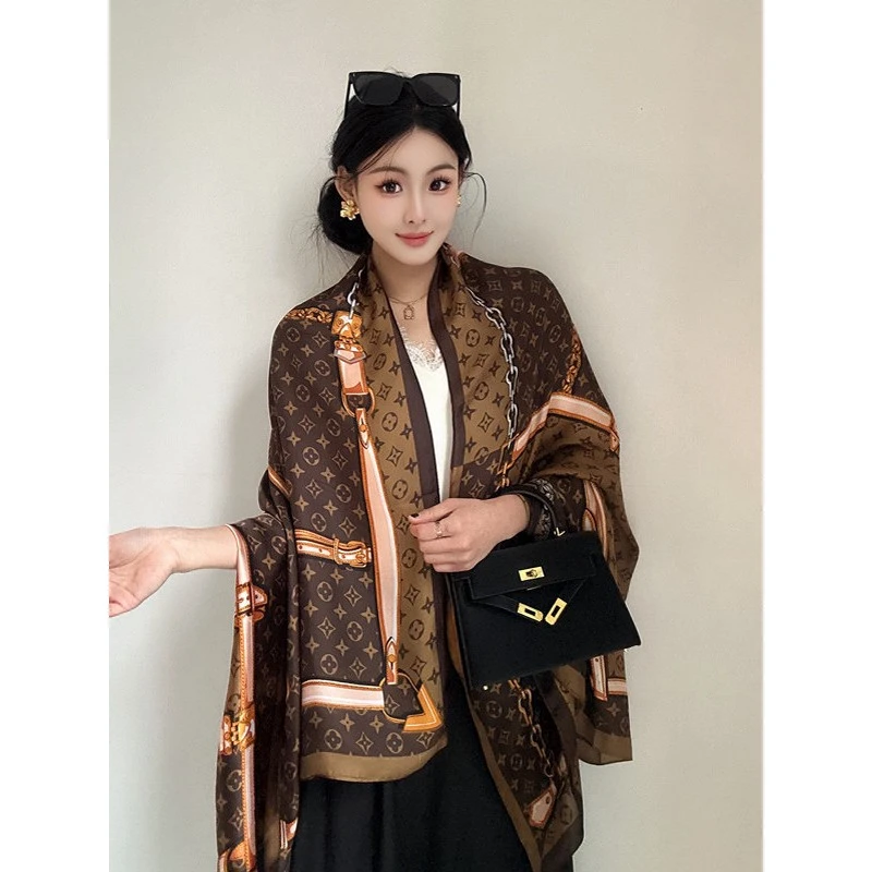 潮牌春秋款长丝巾女高级感围巾2025新款薄款夏季防晒披肩外搭纱巾