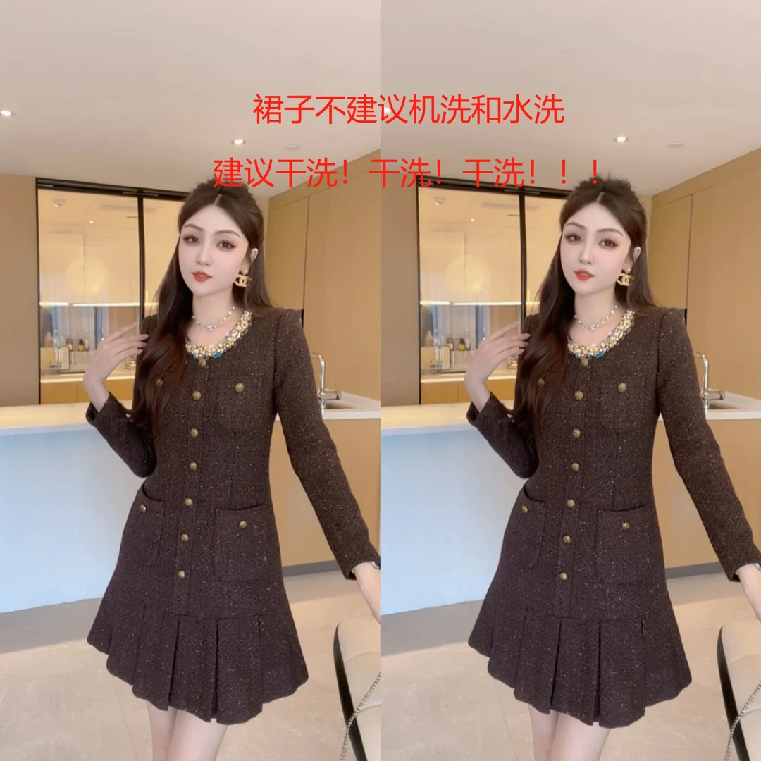 M9A86015    新款气质显瘦减龄修身时尚精致小香风中长款连衣裙