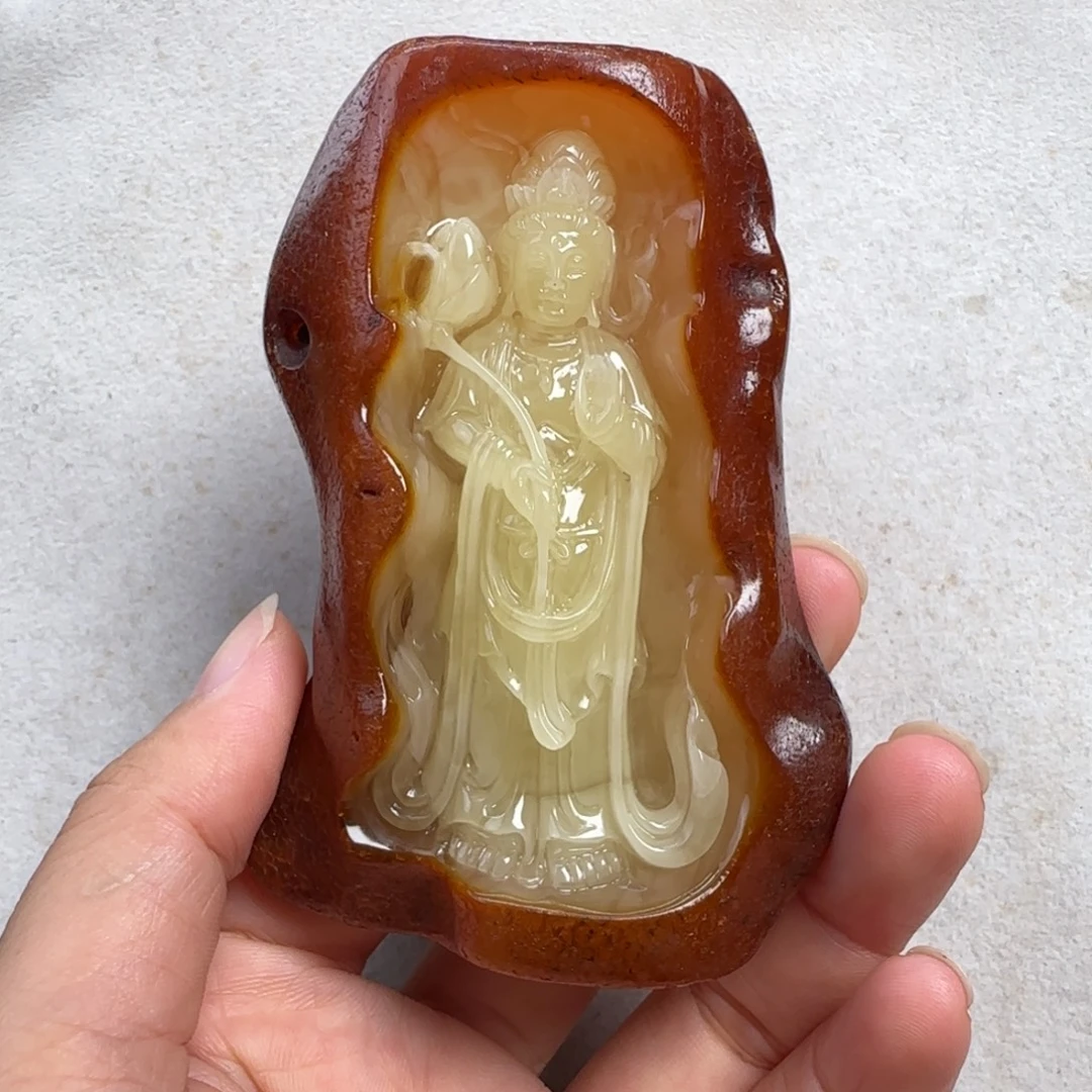 蜜蜡未镶嵌珠宝奇石