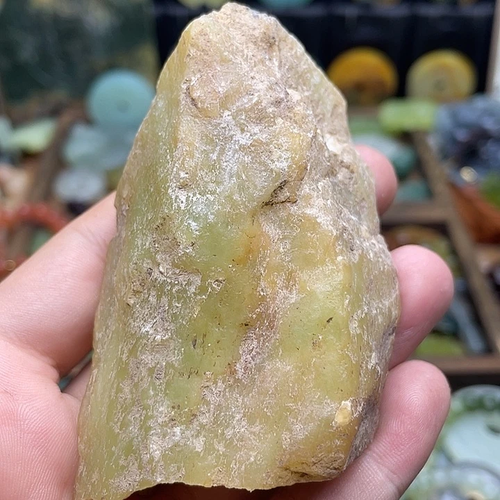 蛇纹石玉挂件合金b*u