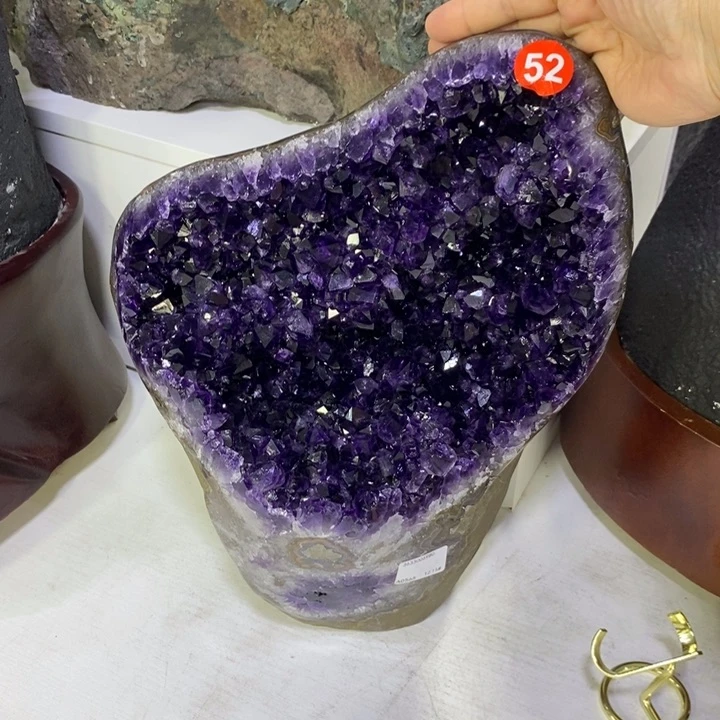 未镶嵌水晶大型摆件（非配饰）
