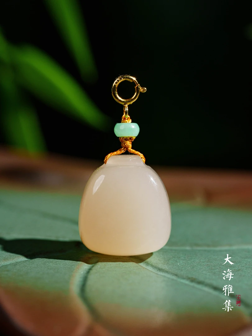 【新人必入】和田玉藕粉小秤砣吊坠 D3935（18）