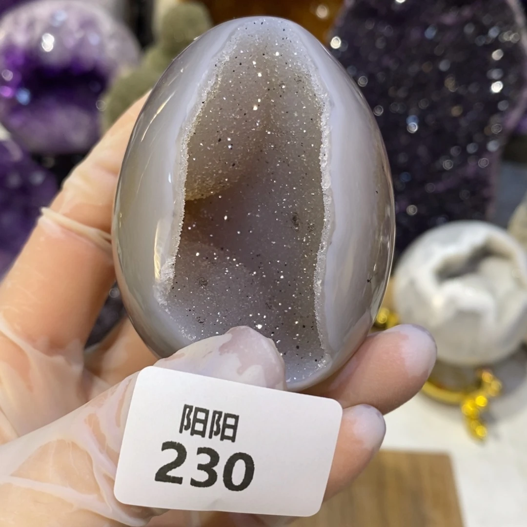 未镶嵌水晶大型摆件（非配饰）