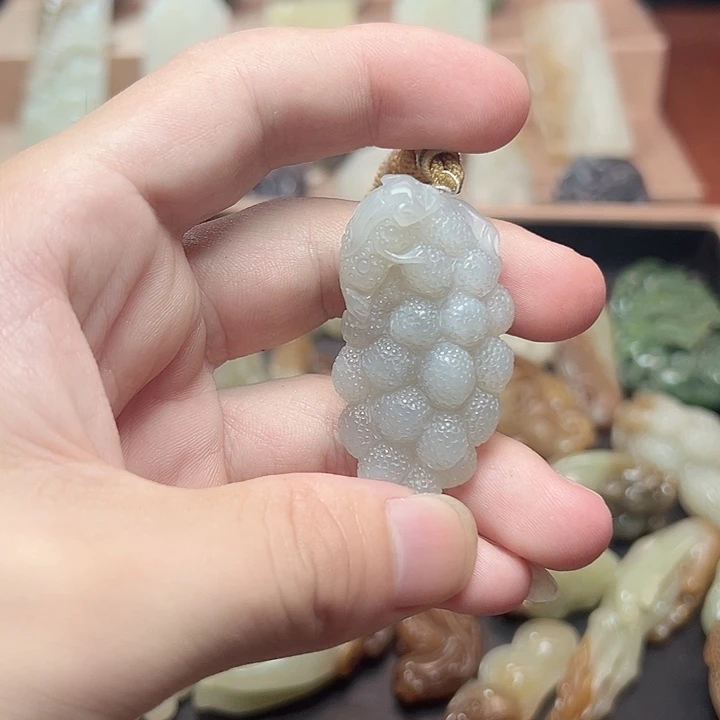 未镶嵌和田玉挂件