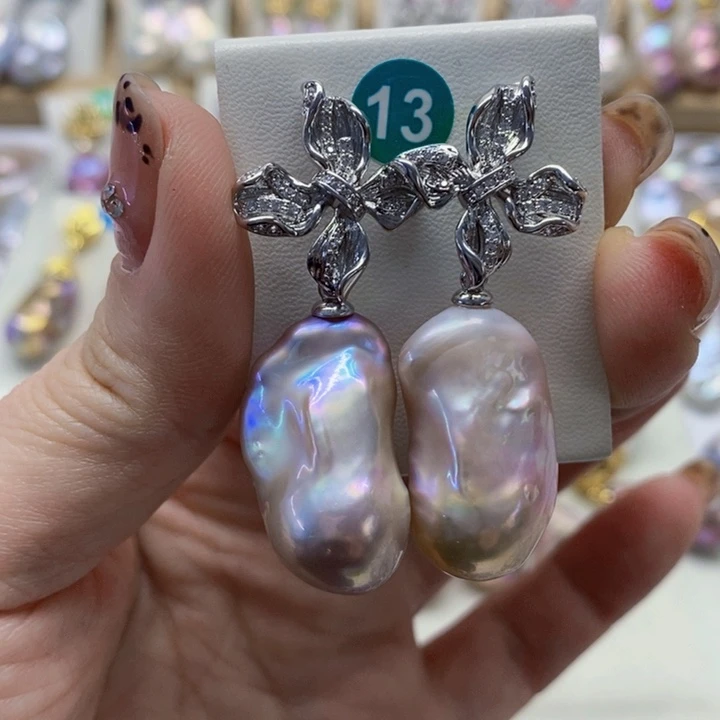 银S925镶嵌耳饰淡水珍珠