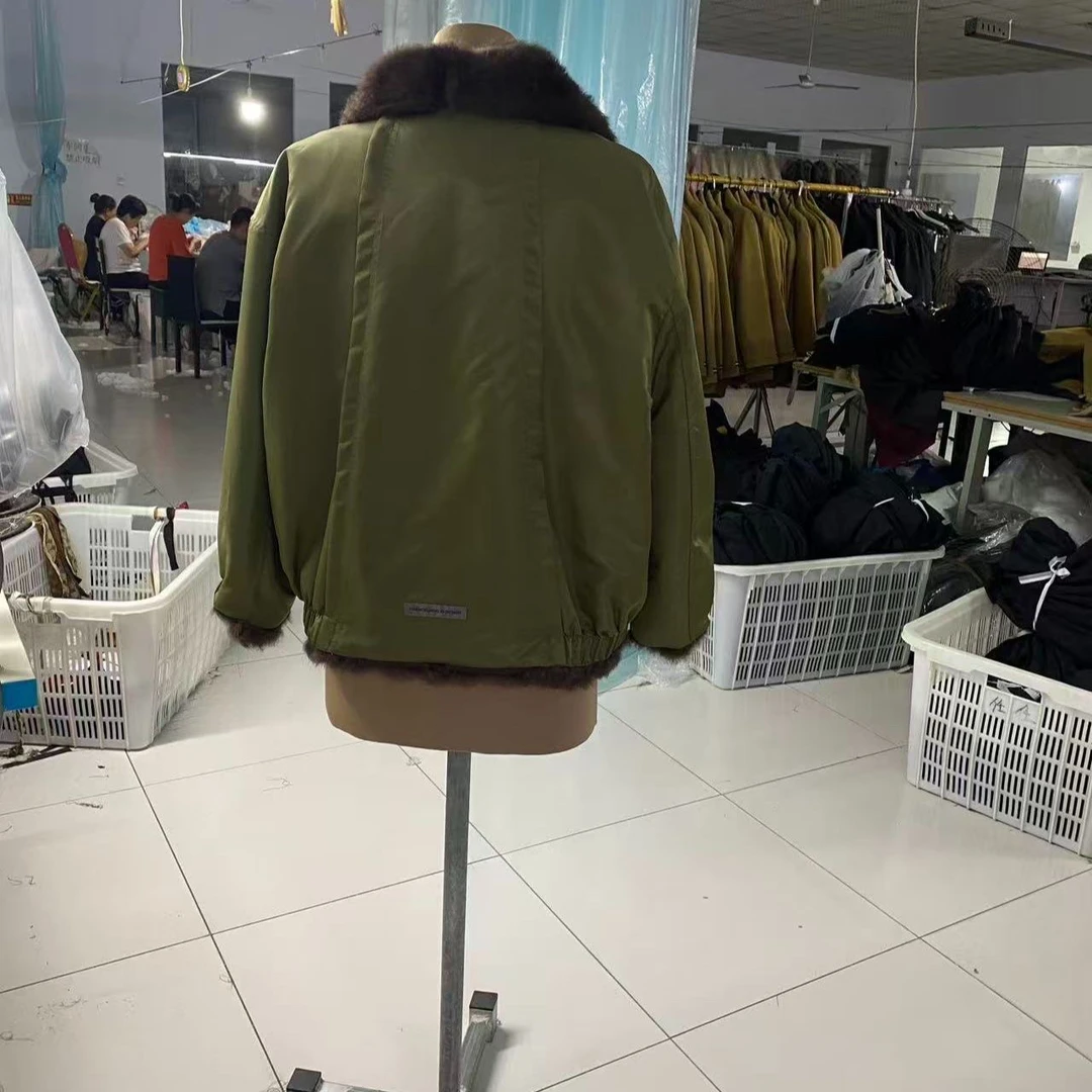 2025反季新款韩版时尚休闲兔毛两面短款克服皮草派克外套百搭