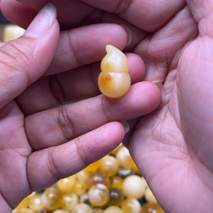 琥珀未镶嵌珠宝奇石M98号葫芦