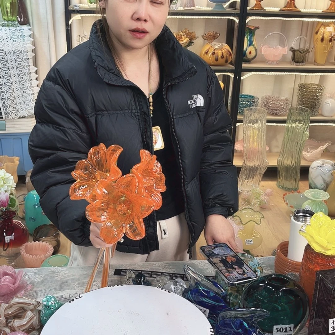 3朵百合家悦花瓶花器摆件