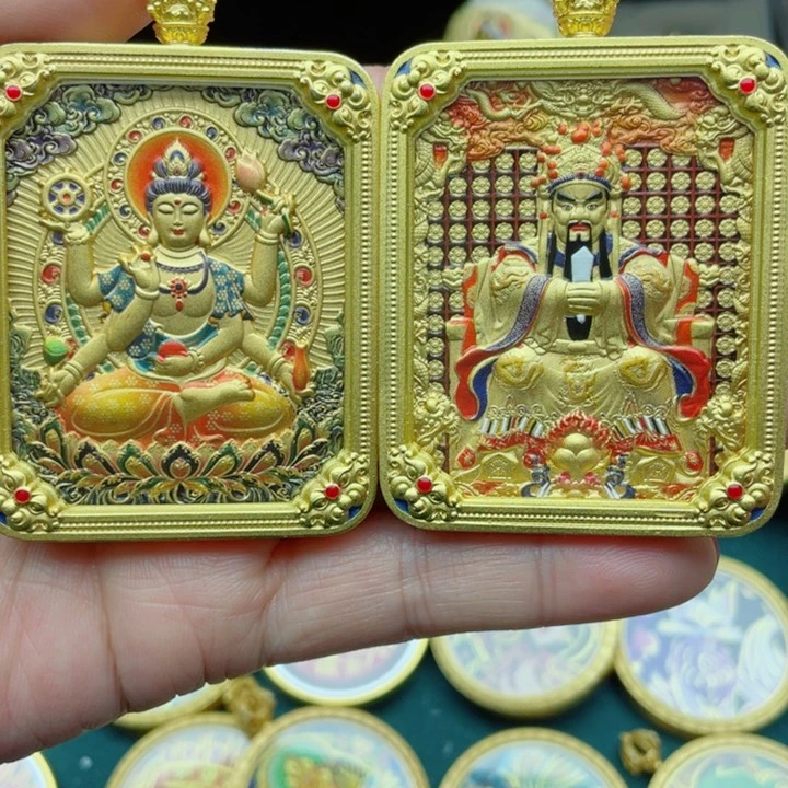 吊坠娜*唐卡蜡笔口红色号是一