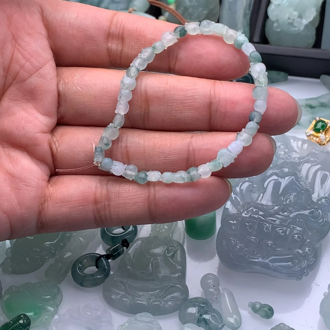 未镶嵌定制翡翠手串