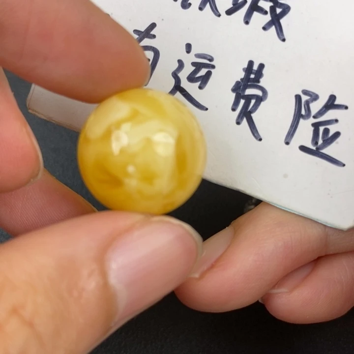 琥珀裸石未镶嵌微瑕73