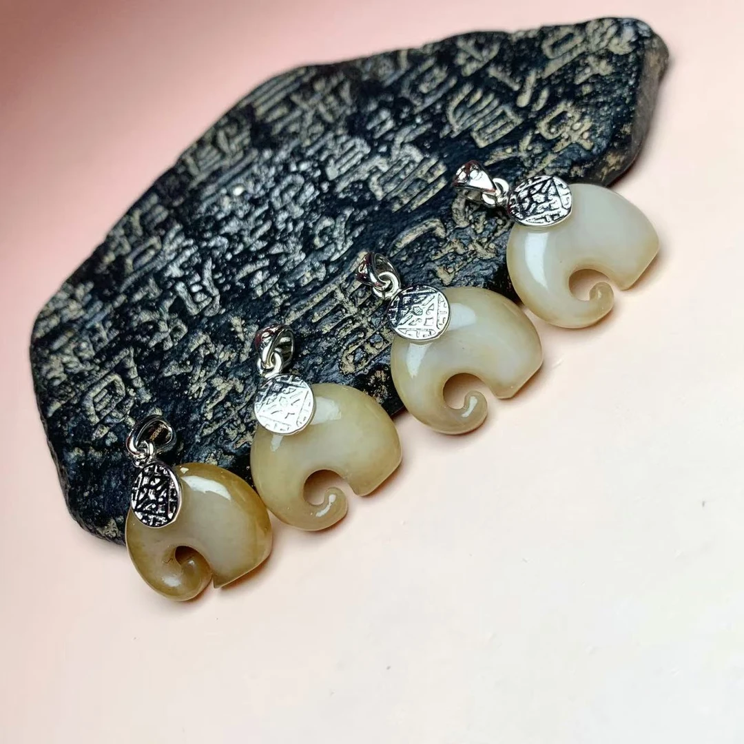 和田玉大象吊坠多样性发货拍一发一