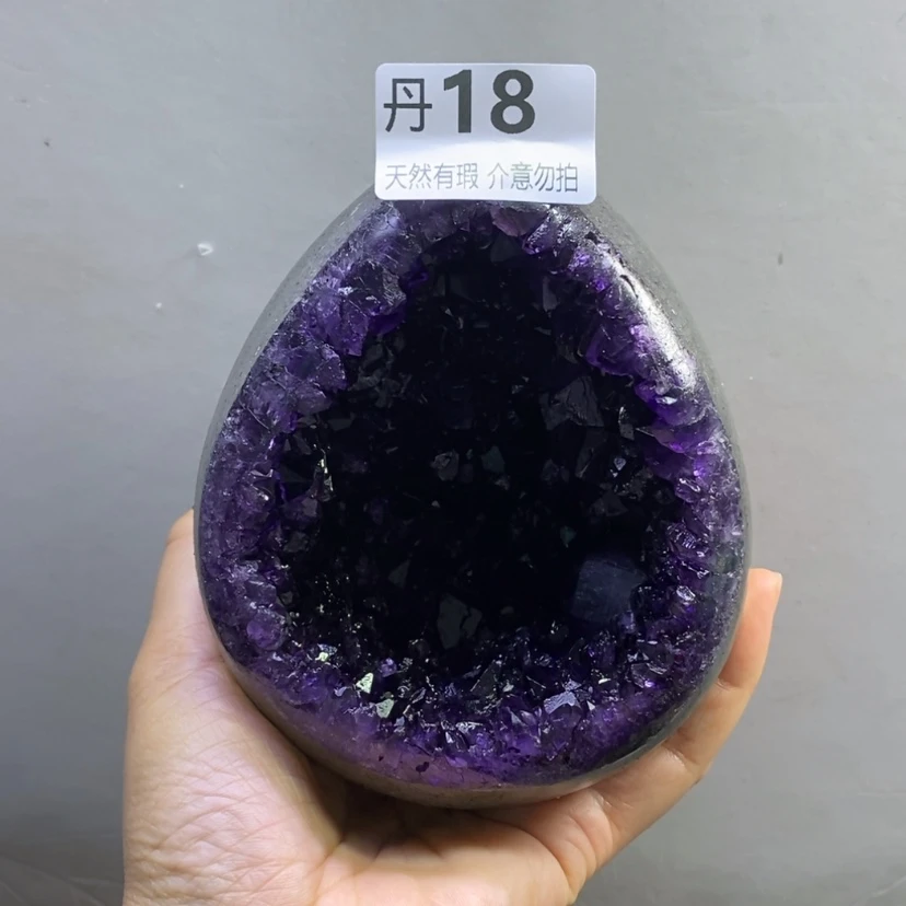 【闪购商品】未镶嵌水晶大型摆件（非配饰）是****呀