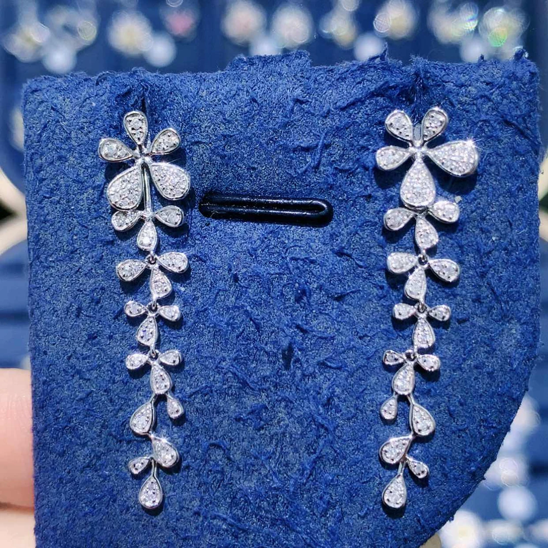 【闪购商品】铂Pt950镶嵌耳饰钻石一款多戴耳坠