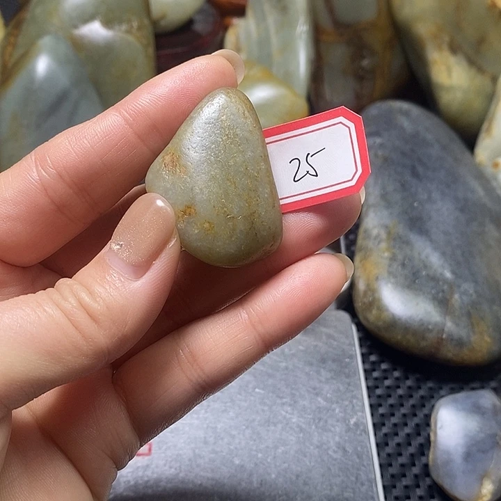 和田玉未镶嵌珠宝奇石25