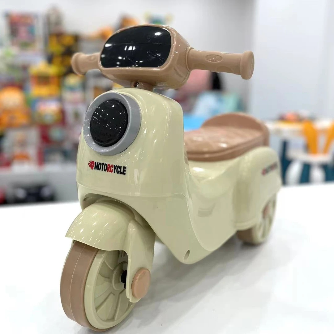 【艾】1-3-6岁儿童木兰学步滑行车可坐可滑行三轮滑行车 需自行贴纸