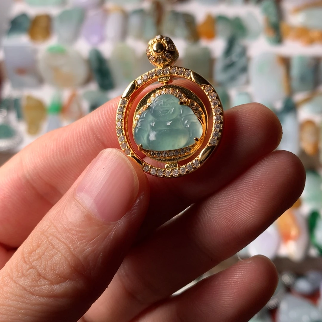 翡翠未镶嵌颈饰危地马拉翡翠，佛