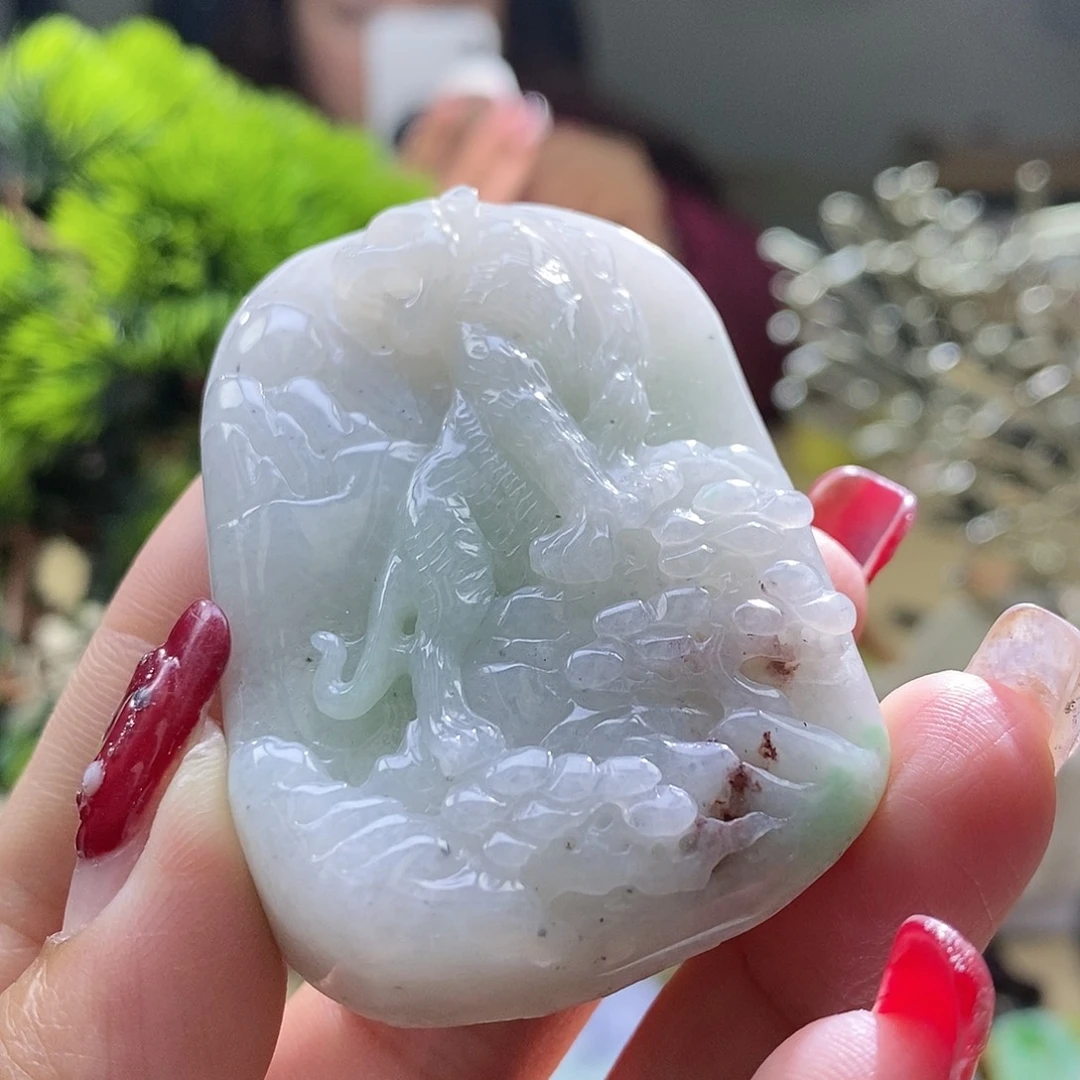 【闪购商品】翡翠颈饰未镶嵌虎