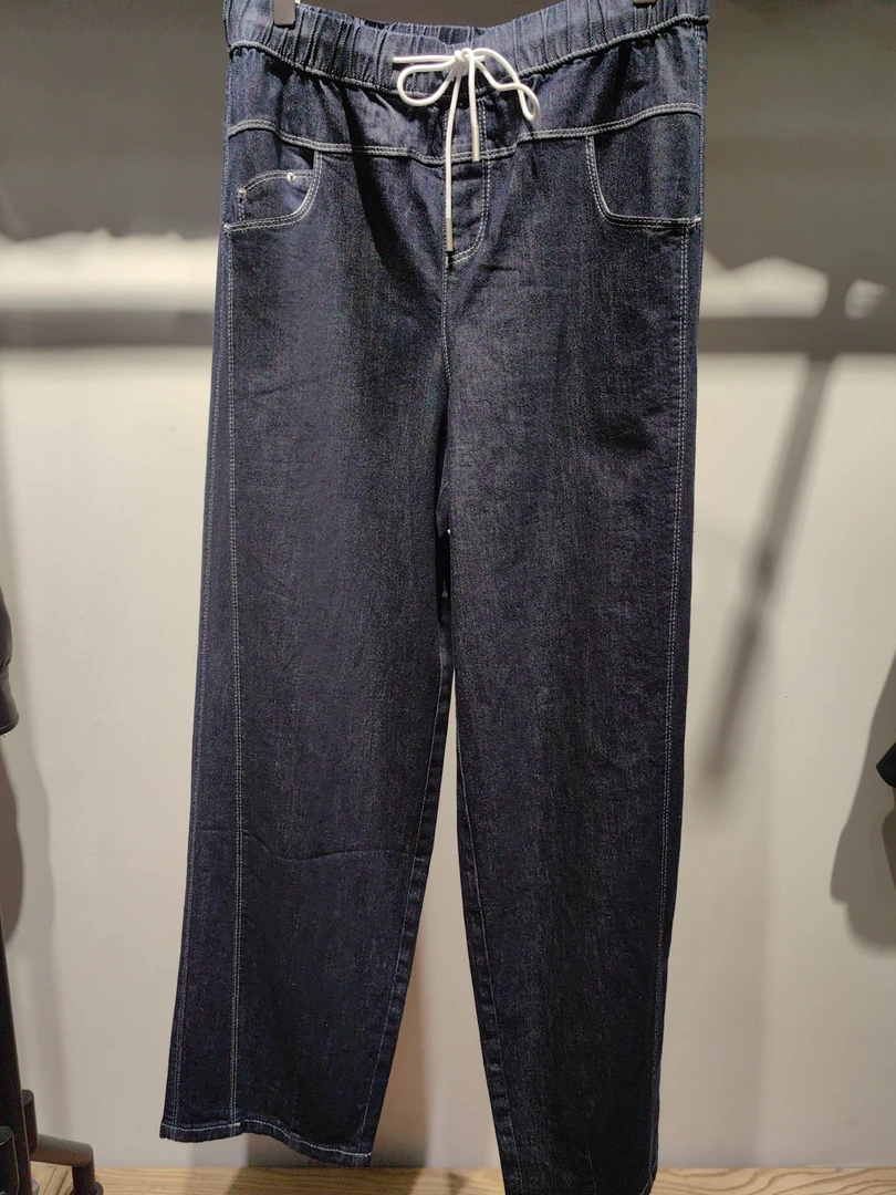 水淼2025春款香蕉裤