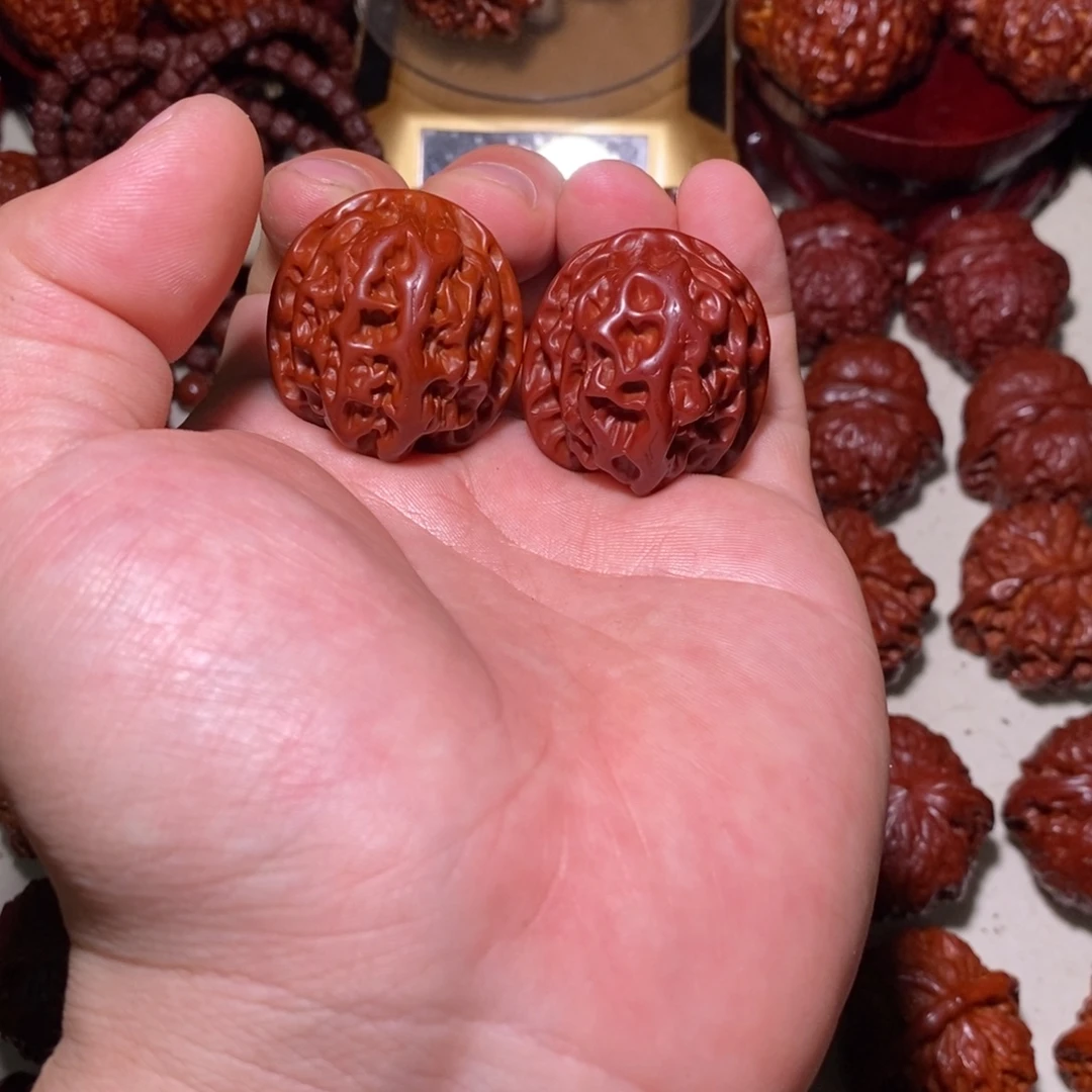 吊坠桃核苹果园苹果园