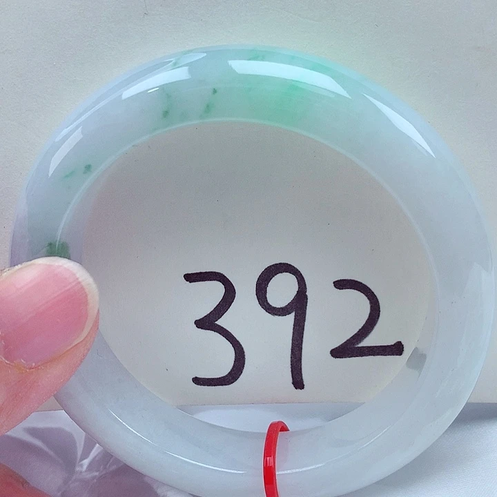 翡翠未镶嵌手镯翡翠