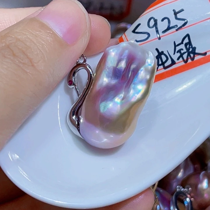 淡水珍珠银S925镶嵌颈饰