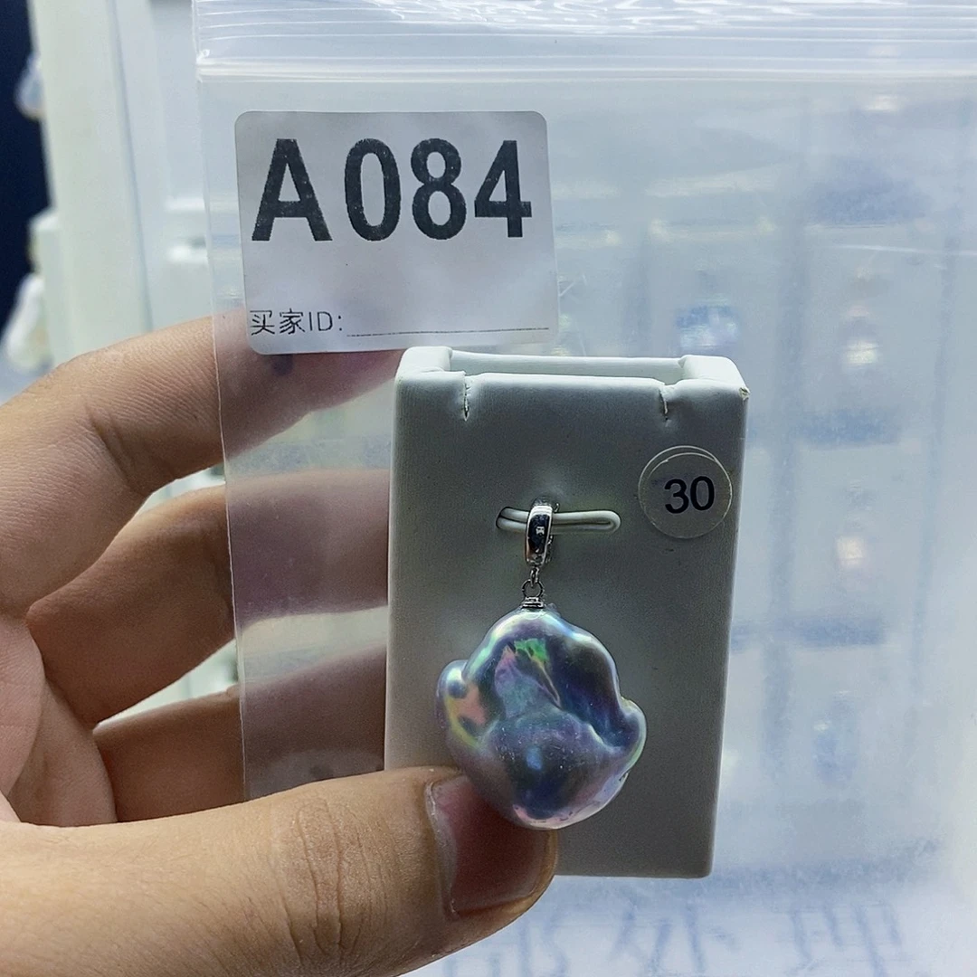 淡水珍珠颈饰合金