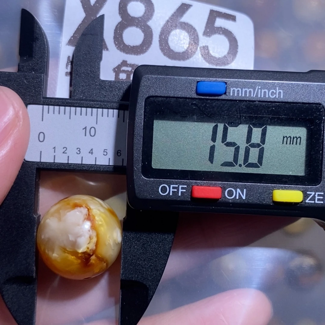 琥珀未镶嵌裸石未镶嵌