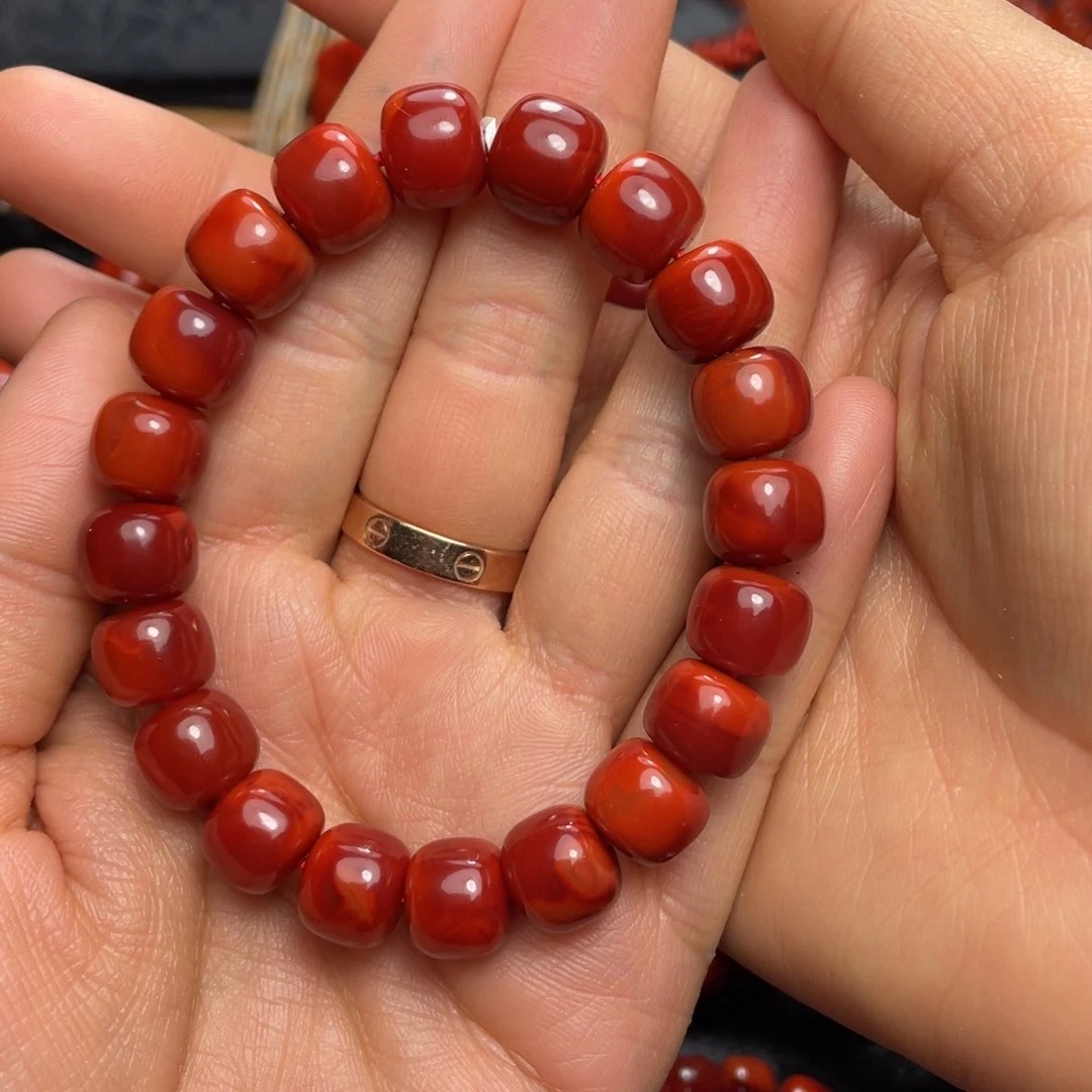 未镶嵌手串南红玛瑙锦*