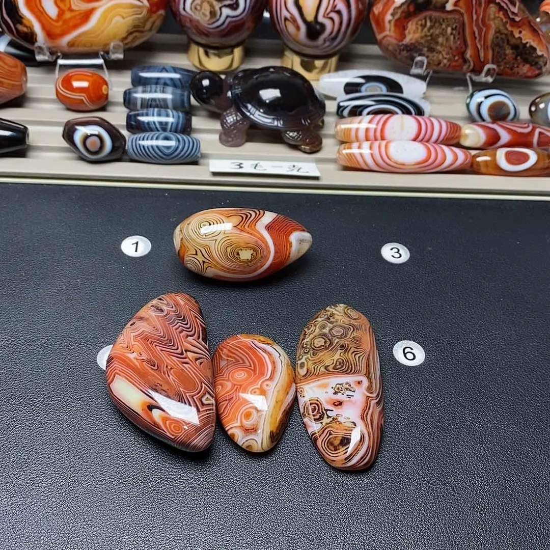 玛瑙/玉髓三毛未镶嵌丽****文