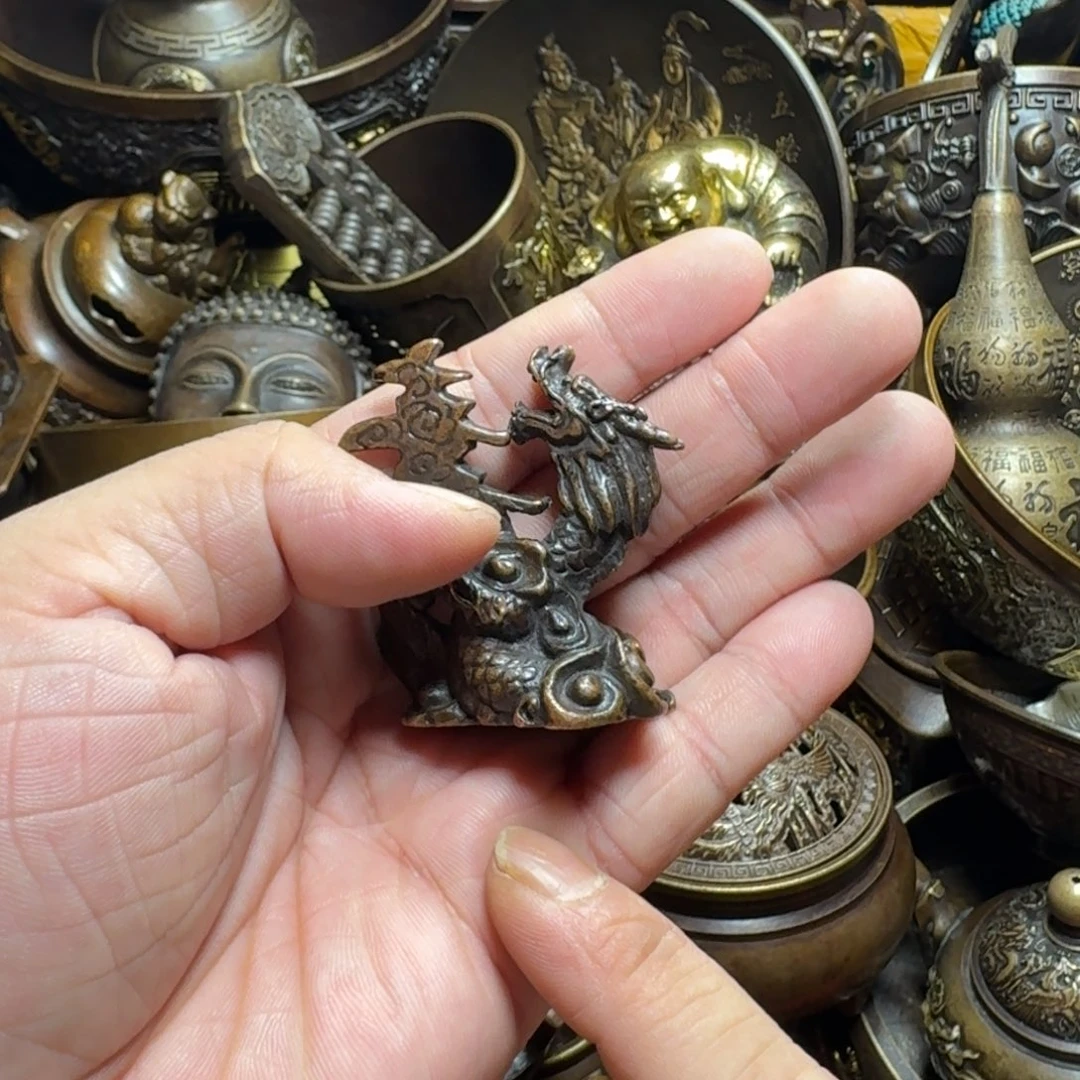 铜器摆件收收藏藏