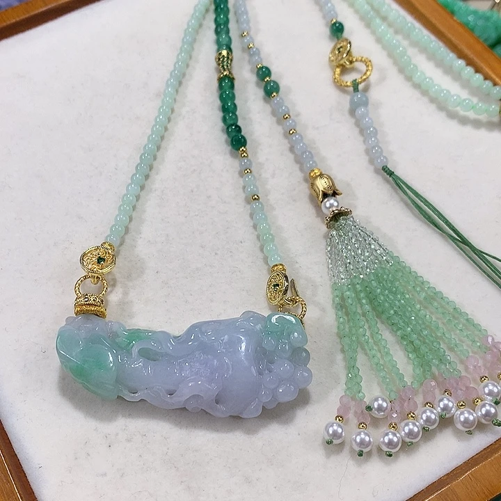 翡翠未镶嵌颈饰翡翠吊坠