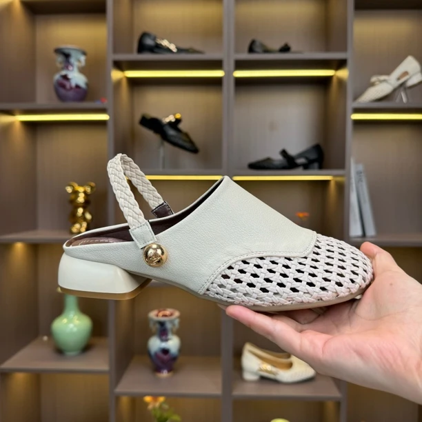 两穿2025夏季新款编织带镂空休闲包头拖休闲百搭舒适透气软底128