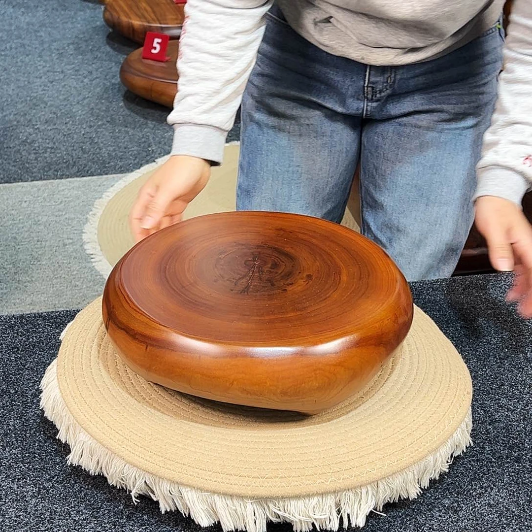 4 号香樟木尺寸：32-32-10cm