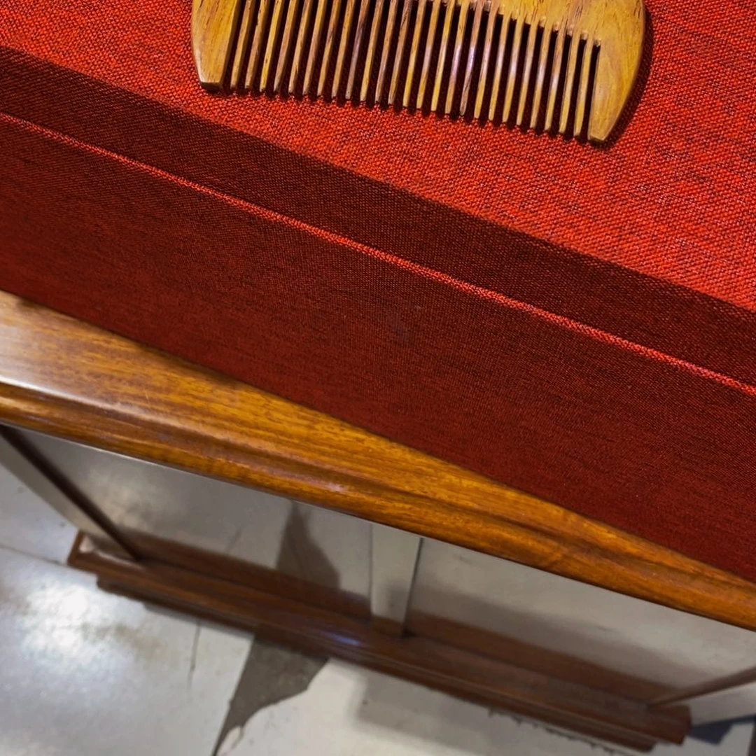 黄花梨/降香黄檀闻**雨