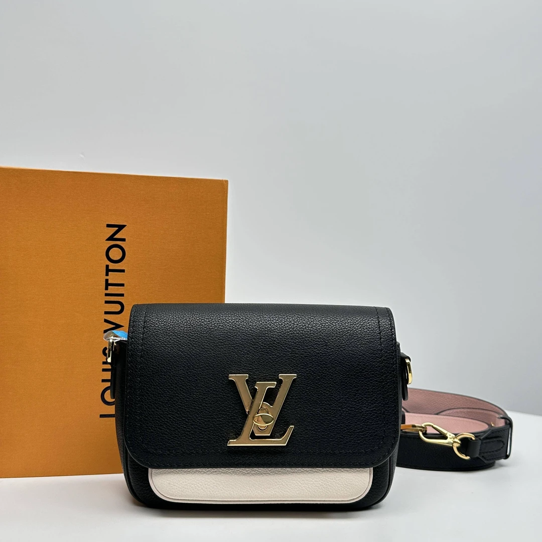 胖虎佳佳/路易威登/95新/公价0/箱包/斜挎包/312501080044