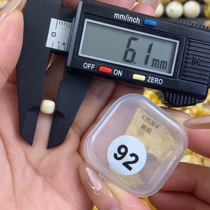 未镶嵌琥珀珠宝奇石琥珀蜜蜡微瑕