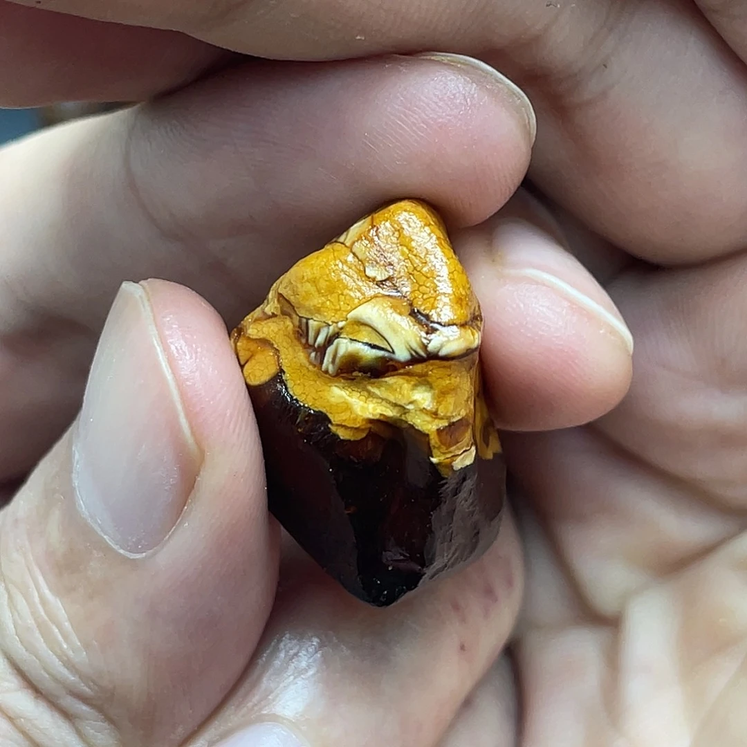 未镶嵌定制琥珀?****底定制