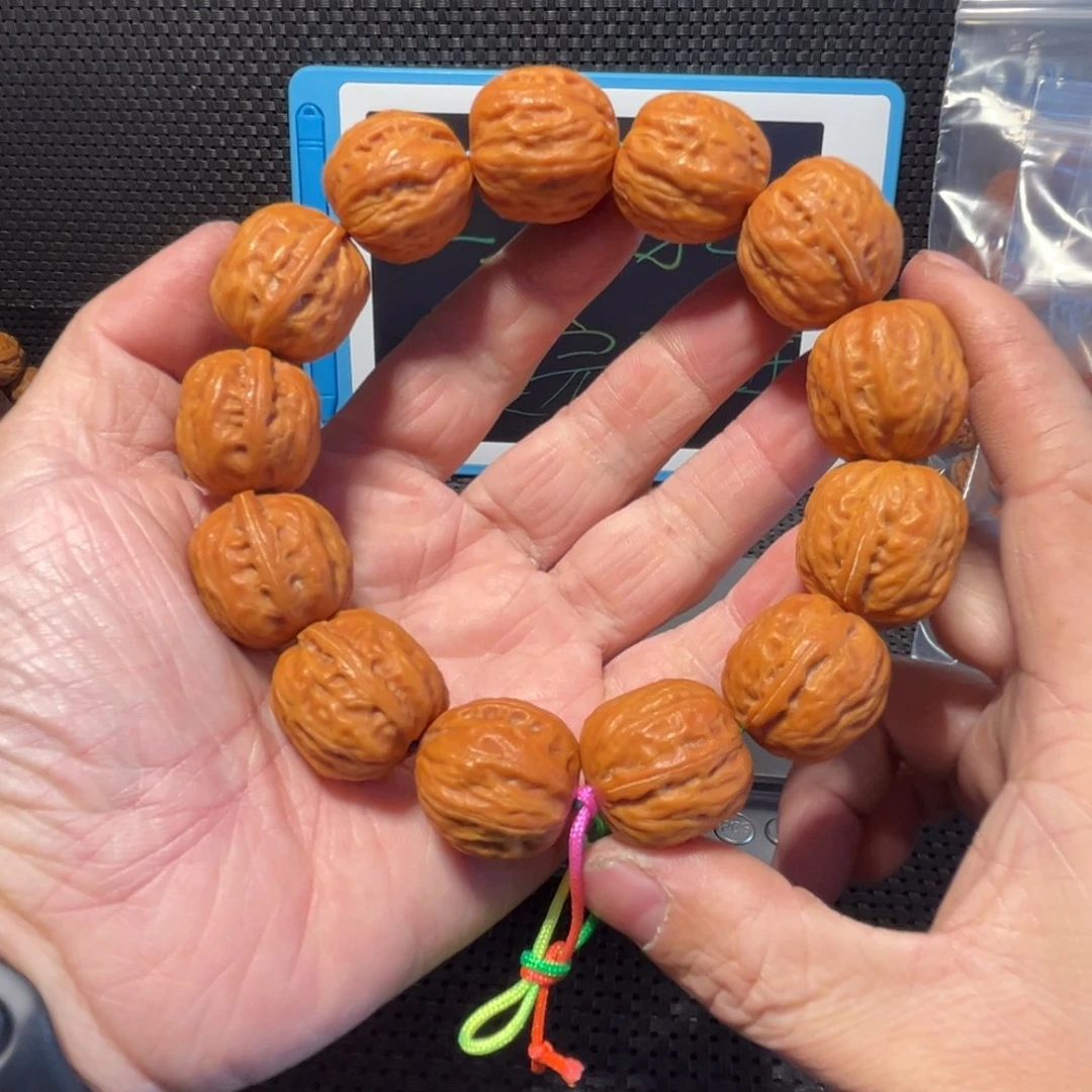 文玩核桃吊坠将军膀磨盘23